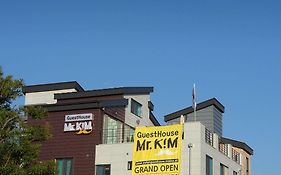 Mr. Kim Guesthouse